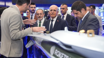 Mehmet Şimşek: Türkiye'nin savunma sanayisinde geleceği çok parlak