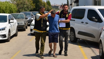 Adana'da para vermediği için annesini sopayla döverek öldüren evlat tutuklandı