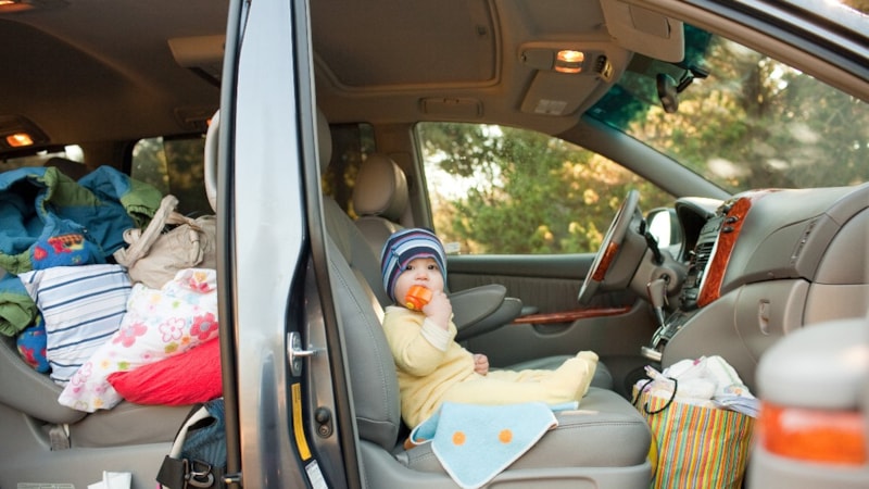 Bebekli araç yolculuklarında sıcak hava sağlık riski oluşturuyor