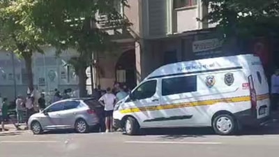 Kocaeli'de muhabirin telefonunu gasp ettiler: Bu haber paylaşılmayacak