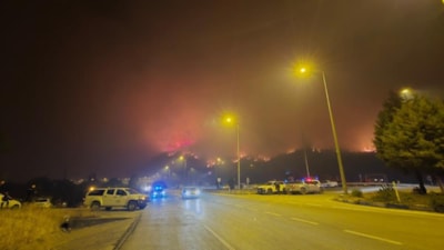 Karabük'teki yangın nedeniyle Ankara kara yolu kapatıldı