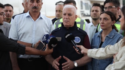 Bursa yangına teslim oldu: Belediye Başkanı Bulgaristan'da çıktı