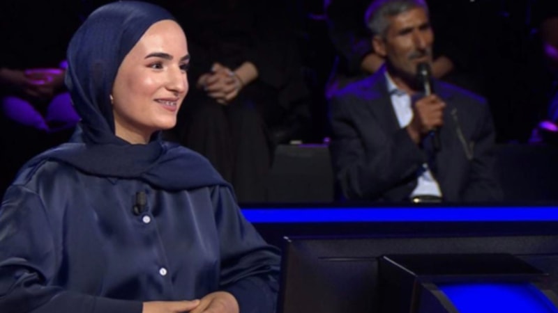 YKS çıkışında babası çiçekle karşılamıştı: Milyoner yarışmasında 100 bin TL kazandı