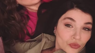 Leyla dizisi final yapan Gonca Vuslateri yeni projesi için imaj değiştirdi