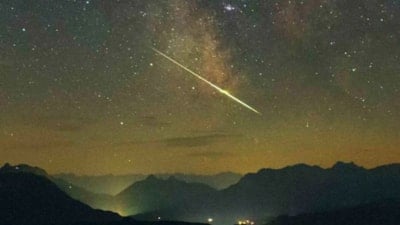 Perseid meteor yağmuru 12-13 Ağustos'ta zirveye ulaşacak: Nasıl izlenir