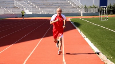 Tekirdağ'ın 78 yaşındaki atleti: Şampiyon olmak gönlümden geçiyor