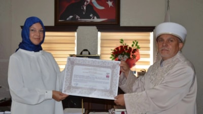 Antalya'da yaşayan Rus kadın Müslüman oldu