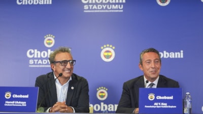 Fenerbahçe'de sponsorluk anlaşmasıyla ilgili imzalar atıldı