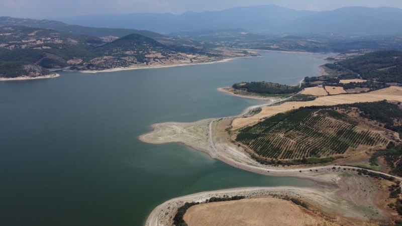 Çanakkale'de barajdaki su seviyesi, 2 ayda yüzde 83'ten 40'lara geriledi