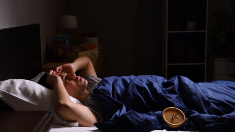 Uykuda terleme nasıl geçer? Terlemeyi önlemek için ne yapmalı?