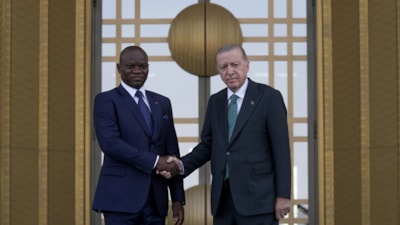 Cumhurbaşkanı Erdoğan, Gabon Cumhurbaşkanı'nı resmi törenle karşıladı