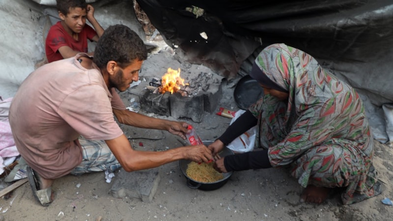 İsrail Gazze'de yardım dağıtım noktasını hedef aldı