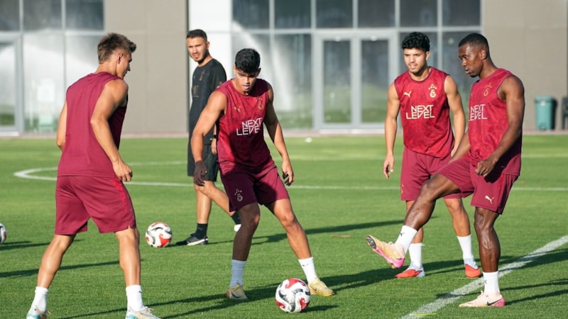 Galatasaray'ın yeni sezon hazırlıkları sürüyor