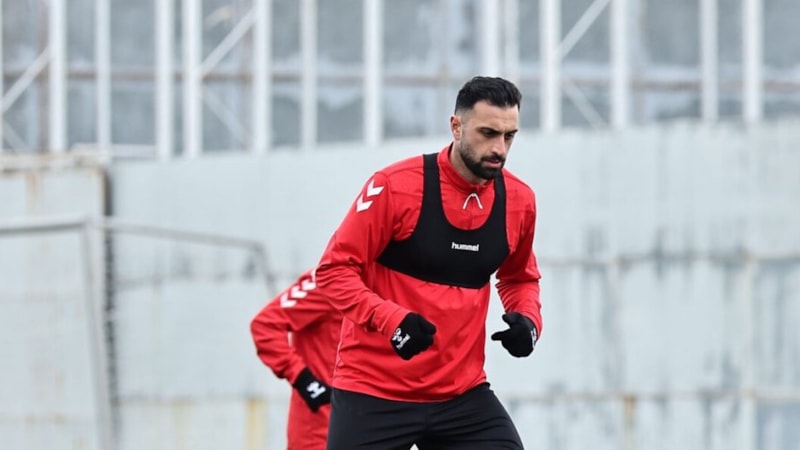 Göztepe, Efkan Bekiroğlu ile anlaştı