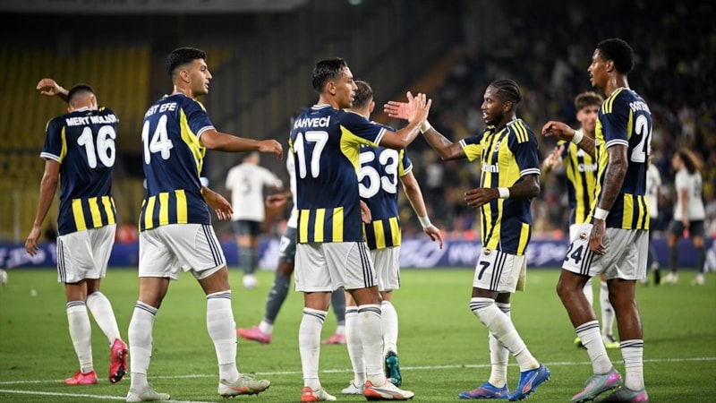 Fenerbahçe'nin Devler Ligi kadrosu açıklandı