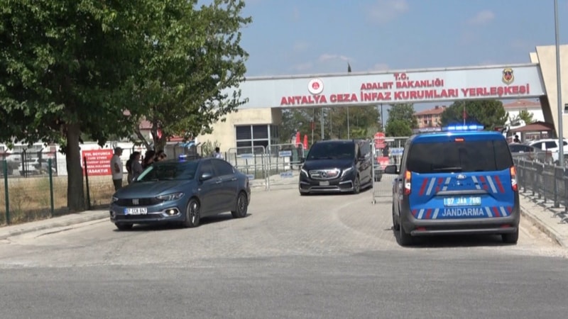 Kemal Kılıçdaroğlu, Muhittin Böcek’i ziyaret etti