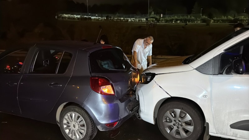 İstanbul'da feci kaza: 16 araç birbirine girdi