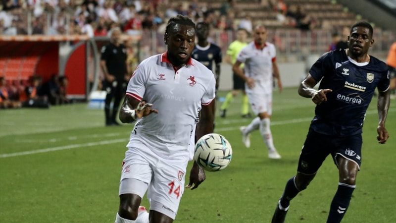 Samsunspor, hazırlık maçında USL Dunkerque'yi yendi