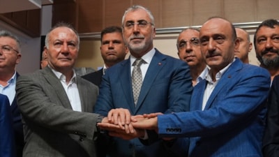 SON DAKİKA! Kamu işçilerinin zam pazarlığında imzalar bugün atıldı