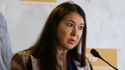 Fed Yönetim Kurulu Üyesi Adriana Kugler görevinden istifa etti