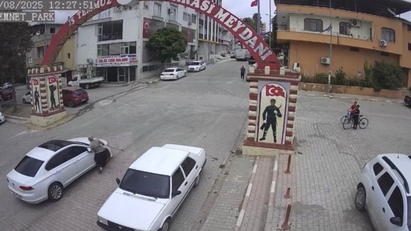 Osmaniye'de görme engelli vatandaşa otomobil çarptı