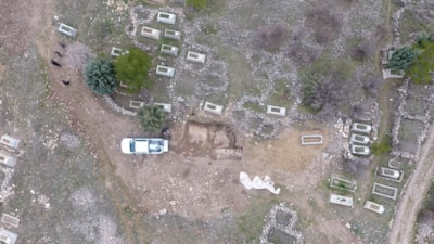 Diyarbakır’da mezarlık kazısında tarihi mozaik keşfi