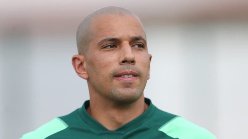 Eski Galatasaraylı Sofiane Feghouli'den sürpriz imza