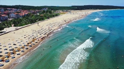 Kaymakamlık duyurdu: Denize girişler 3 gün boyunca yasaklandı!