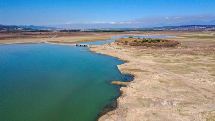 İzmir'de içme suyu barajları yüzde 17 seviyelerinde