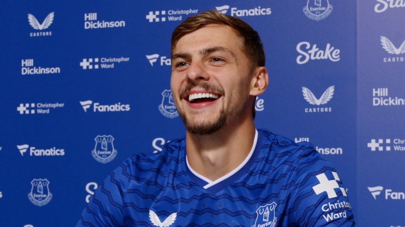 Everton, Chelsea'den Kiernan Dewsbury-Hall'u kadrosuna kattı