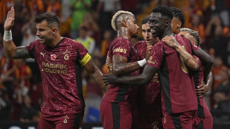 Galatasaray'ın kamp kadrosunda flaş eksikler