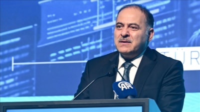 Ömer Fatih Sayan, sahte belgelerle e-imza üretilmesi sürecine ilişkin bilgilendirdi