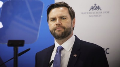 ABD'de başkan yardımcısının kano turu için nehir yükseltildi