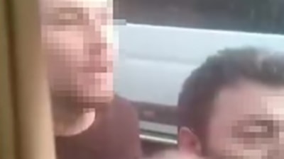 İzmir'de 'korna' çaldı diye bıçak çekti: Gözaltına alındı