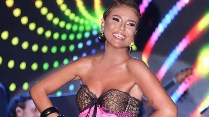 Gülben Ergen'den tartışma yaratan laiklik paylaşımı