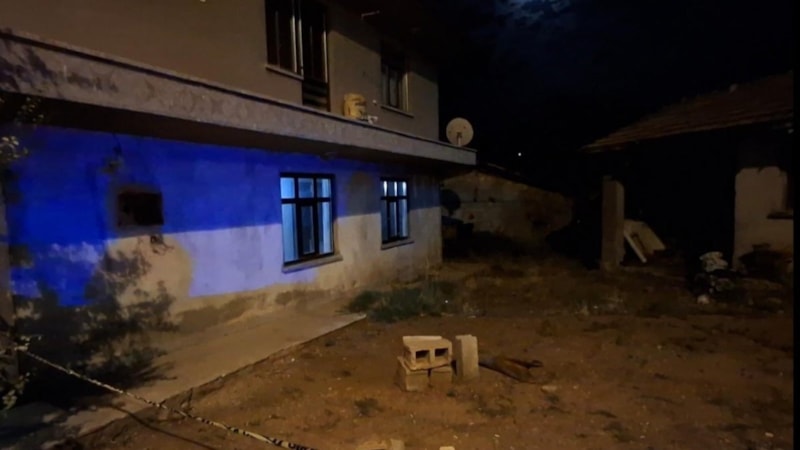 Denizli'de korkulukları olmayan balkondan düşerek can verdi