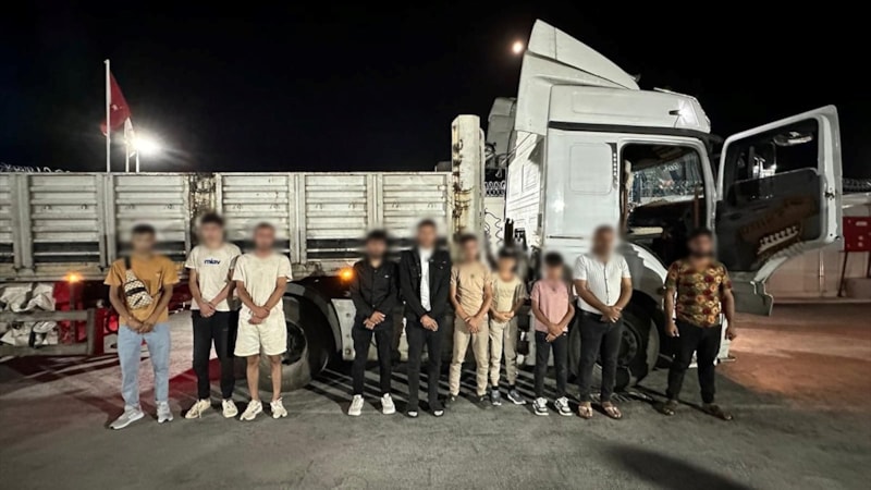 Konya'da 9 düzensiz göçmen yakalandı