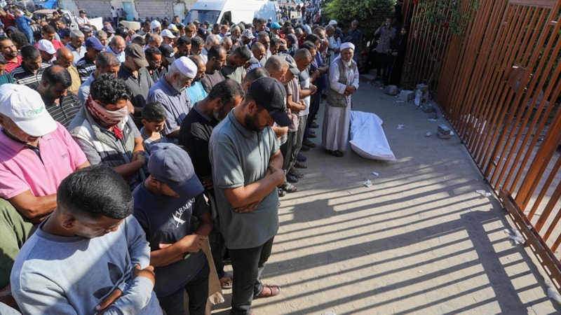 Gazze'de can kaybı 61 bin 369'a yükseldi