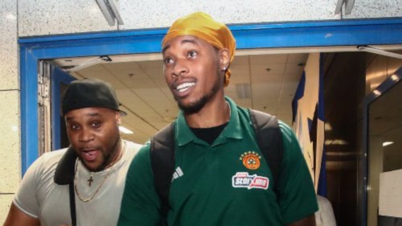 Panathinaikos, Richaun Holmes'i kadrosunda kattı