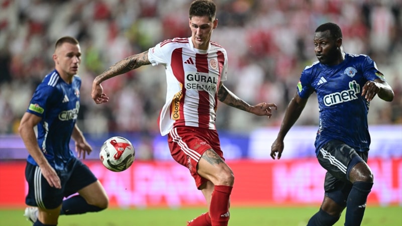 Antalyaspor konuk ettiği Kasımpaşa'yı eli boş gönderdi