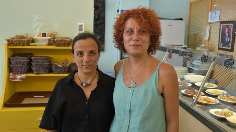 İzmir'de lise arkadaşlarının hayali 32 yıl sonra gerçek oldu