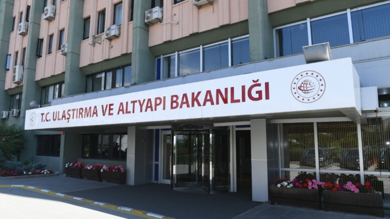 Ulaştırma ve Altyapı Bakanlığı: Otoyol ve köprülerde herhangi bir hasar tespit edilmedi
