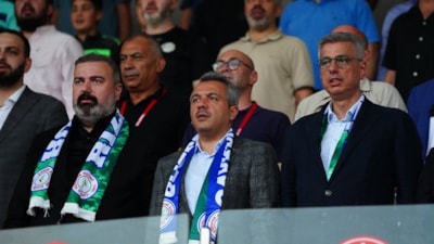 Kemal Memişoğlu, Rizespor - Göztepe maçını tribünden izledi