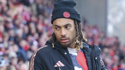 Sacha Boey, Bayern Münih'te kalmak istiyor