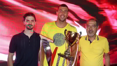 Yüzmede kupa Galatasaray'dan alındı, Fenerbahçe'ye verildi!