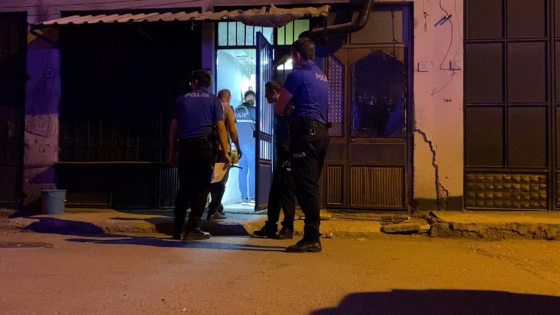 Bursa'da çay ocağı işletmecisi, dükkanında ölü bulundu