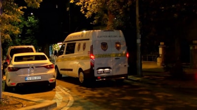 İstanbul'da tartışmayı ayırmak isteyen kadın, bacağından vuruldu