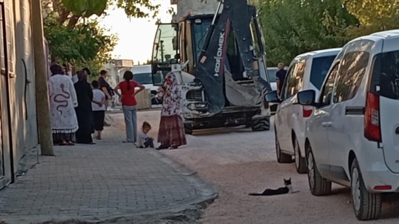 Adıyaman'da kepçe, 5 yaşındaki çocuğu ezdi