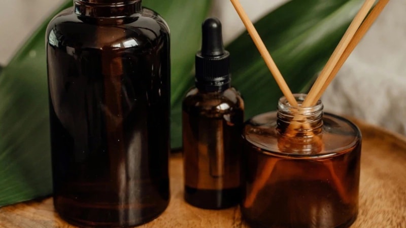 Popüler iki markanın kokusu yasaklandı: Tüm mağazalardan toplatılıyor