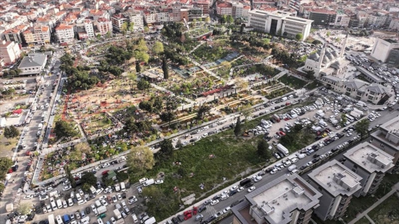 Büyük parklar nitelikli afet toplanma alanlarına dönüştürülebilecek